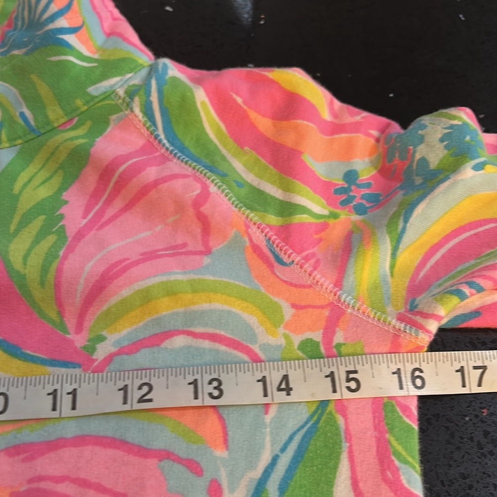 Lilly Pulitzer Active Top - Picture 7 of 8